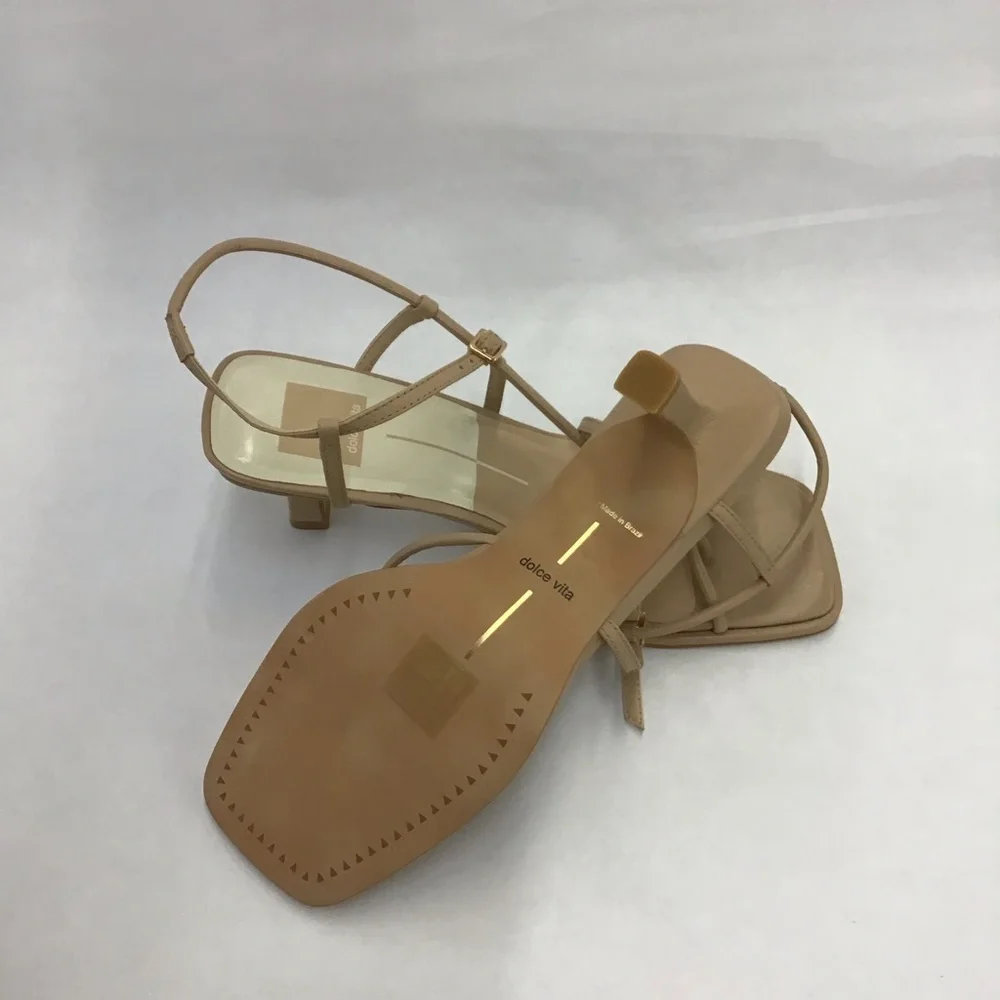 New dolce vita women’s nude kitten heals size 7 with adjustable ankle strap